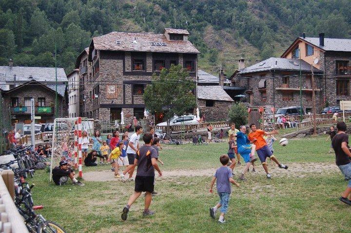 Apartaments Vall Ferrera Areu Esterno foto